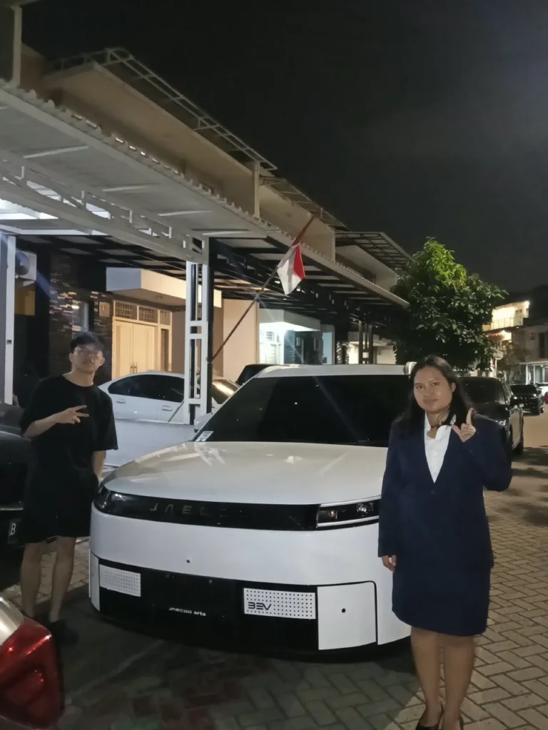 Mobil listrik Jaecoo dengan teknologi modern dan desain premium. Cek model, harga, promo, dan booking test drive sekarang.